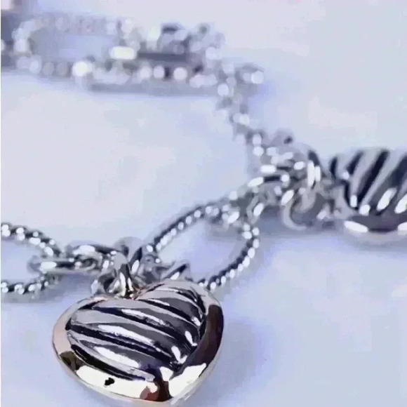 HEART CHARM BRACELET DESIGNER - Picture 2 of 3